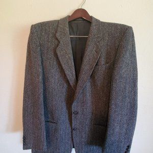 100% virgin wool sport coat/blazer.  Size 44L